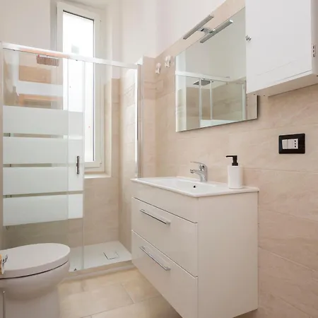 I-host - Vallarsa 22 Milano