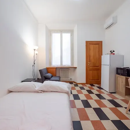 Lägenhet I-host - Vallarsa 22 Milano